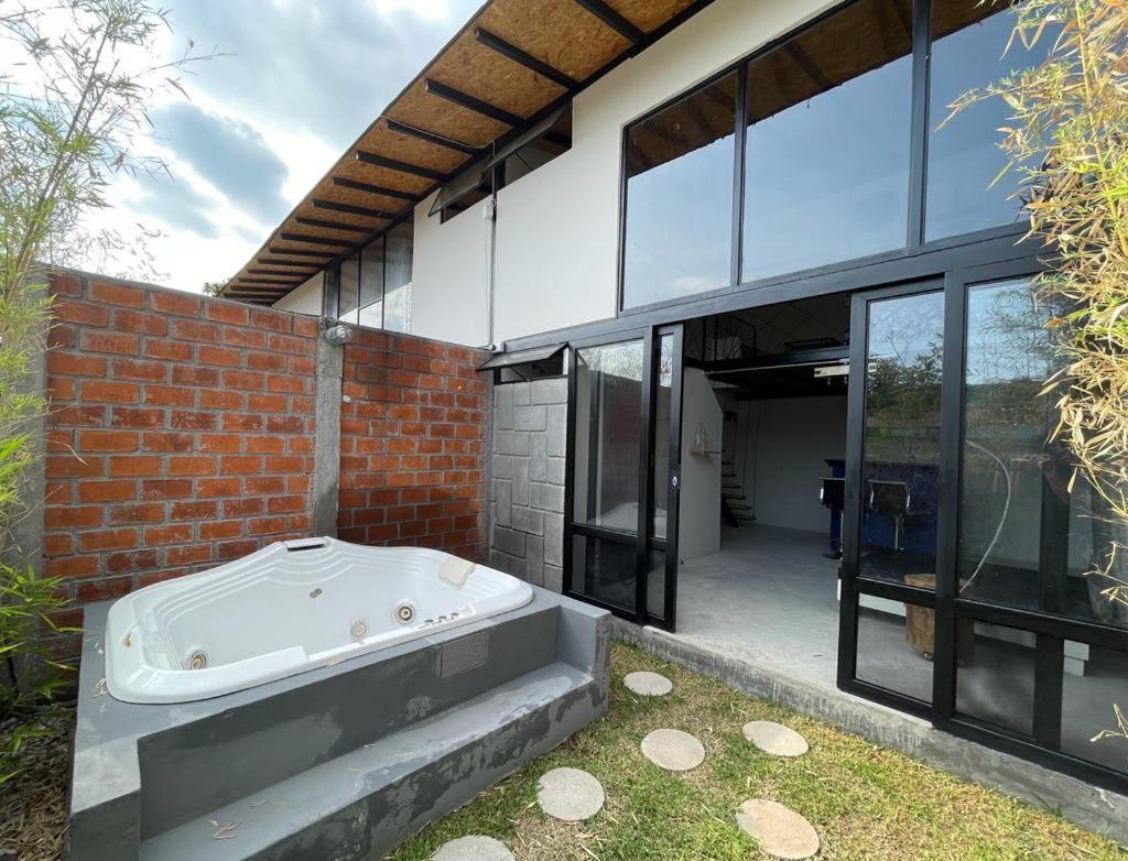 Aparthotel Via Paraiso Emiliano Zapata  Exteriér fotografie